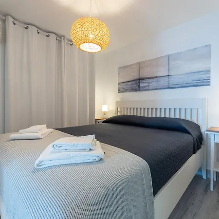 Seafront House Rocas Del Mar Feriehus *
